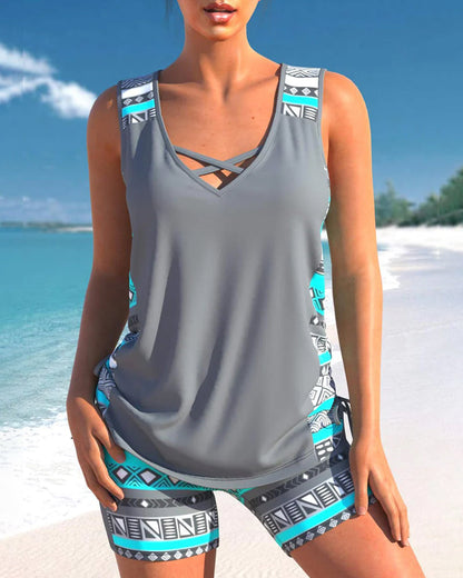 Victoria® | Tankini's met v-hals en geometrische print