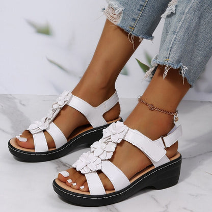 Aubrey® | Orthopedische sandalen met bloemmotief