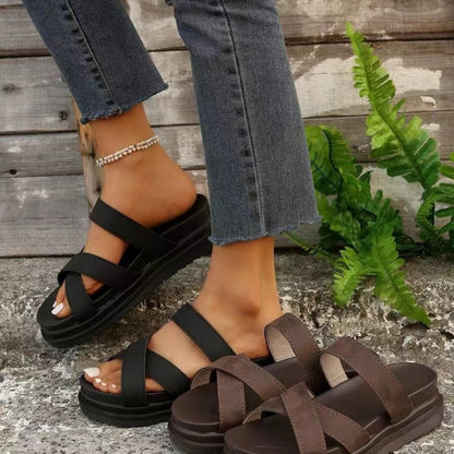 Eliana® | Leren platte sandalen met kriskras