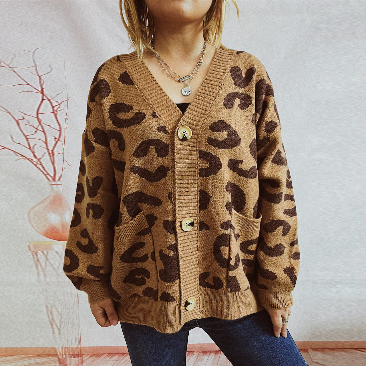 Leopard Print Knitted Sweater Coat for Stylish and Comfortable Winter Fashion    