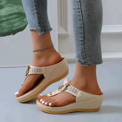 Vanessa® | Voorkom een kromme rug met de nieuwste generatie sandalen