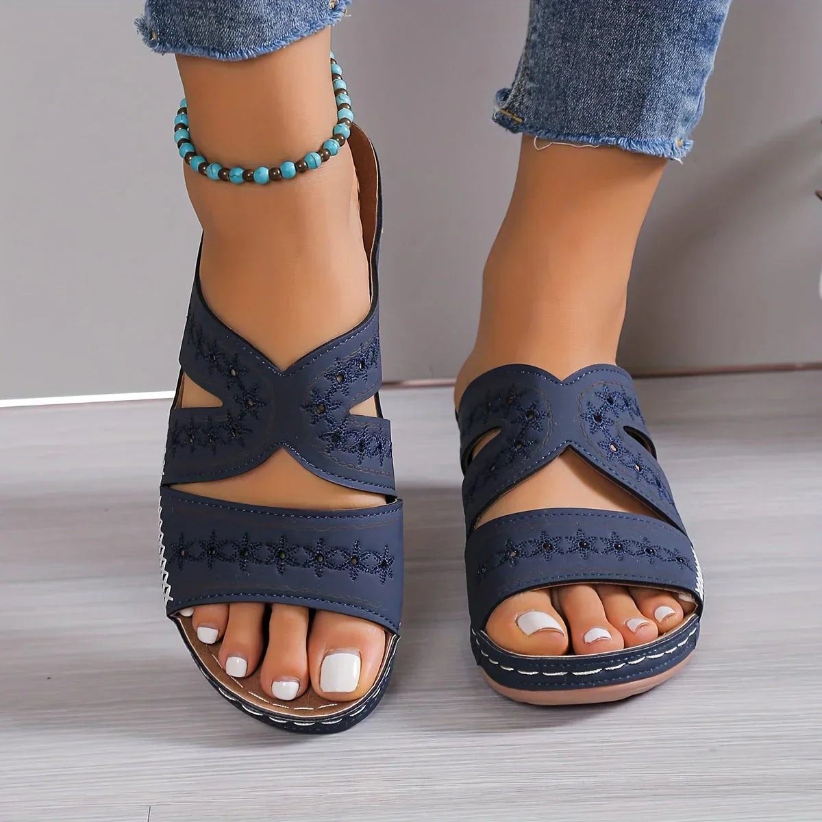 Ondersteunende en trendy orthopedische algemene sandalen